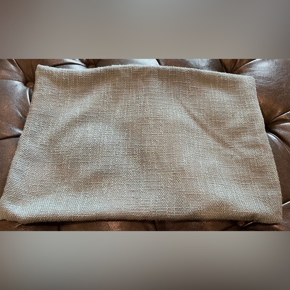 Pier 1 Pillow Case Cover With Button Accents Coastal Blue - Picture 4 of 10